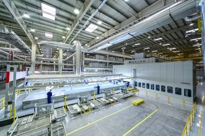 受邀參觀別克武漢工廠 新英朗從胚料到整車的過程